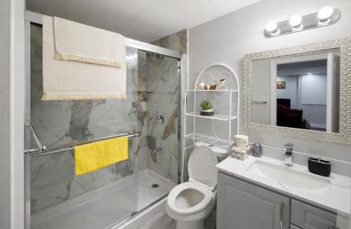 Orangeville Apartment | Renovated 3-Bedroom Orangeville Basement Suite with Private Entry - 10 Min Walk to Headwaters Hospital, 5 Mins to Mount Alverno - Ideal for Medical, Work & Group Stays!