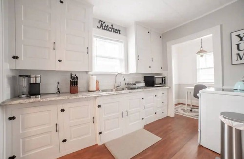 Syracuse Apartment | Renovated 3BR Near SU Syracuse