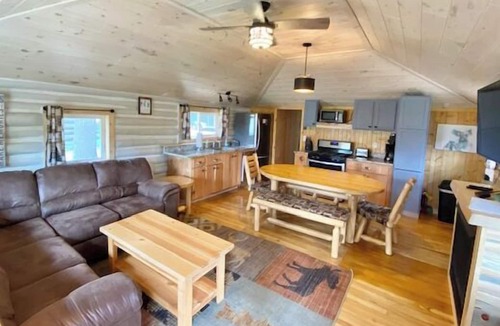 Au Train Cabin | Renovated Log cabin at AuTrain Lake