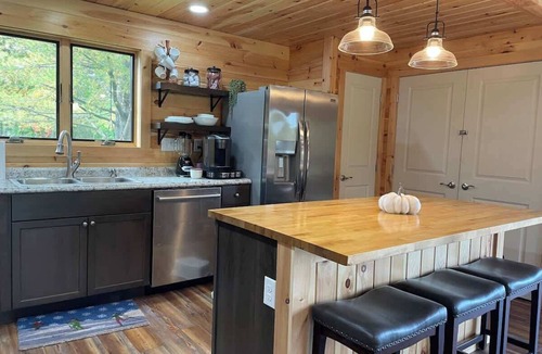 Clymer House | Retreat on Pekin Hill, House