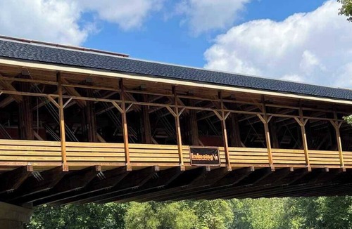 Loudonville House | River Cottage on the Banks of the Mohican River, Couples Retreat, Hike, Firepit