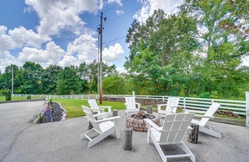 Sloans Valley House | River-View Somerset Home: Large Deck, Fire Pit!