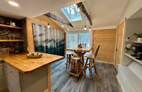 Briar Crest Woods Cabin | Romantic A-Frame - Hot Tub - Pets Welcome