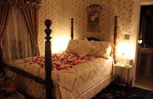 Mount Gilead Bed & Breakfast | Rose Heart Inn
