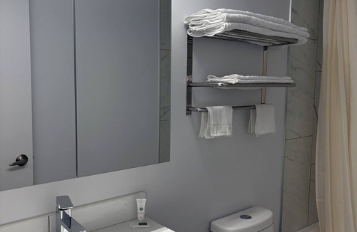 Jasper Place Hotel | Rundle Inn and Suites