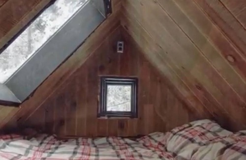 Cantley Cabin | Rustic Micro-Cabin | Private Lake | Nature | Unique