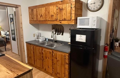 Michigamme Cabin | Ruth Lake Resort Motel Suite 7