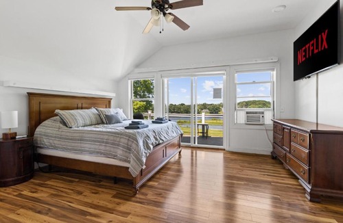 Port Ontario Villa | Salmon River View