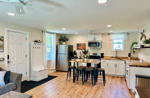 Pulaski Cottage | Sandy Pond Cozy Getaway