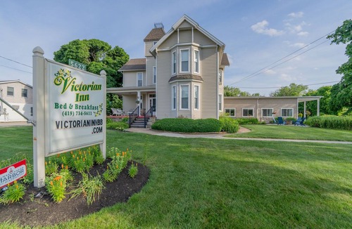 Marblehead Apartment | Savor the Sunrise: Breakfast at the Victorian Inn