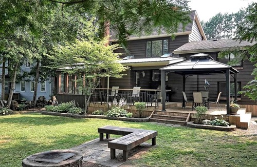 Kawartha Lakes Cottage | Scenic Burnt River Cottage with River Views and Outdoor Gazebo, Near Fenelon Falls and Bobcaygeon, Ontario