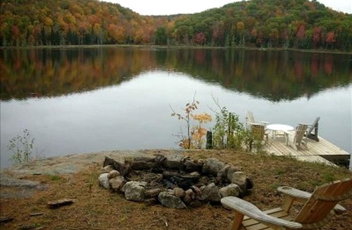 Dysart et al Cabin | Secluded Cabin Rental on Private Lake near Algonquin Provincial Park