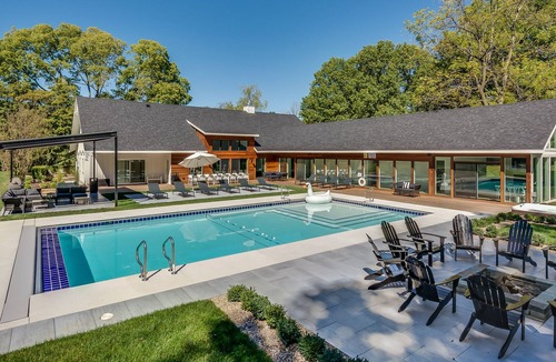 Union Pier House | Secluded Luxury Estate w/3 Homes, Pool, Hot Tubs, Fire Pits