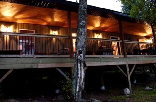 Kenora Cottage | Secluded Waterfront Cottage Rental with Private Dock on Cameron Island in Ontario