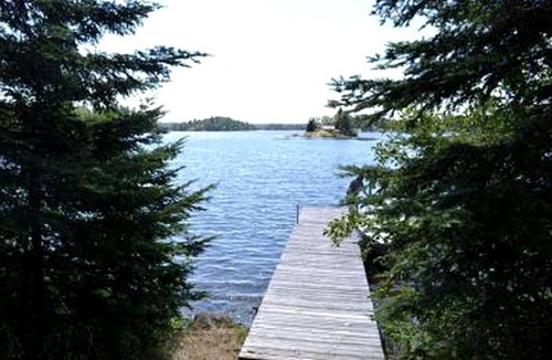 Kenora Cottage | Secluded Waterfront Cottage Rental with Private Dock on Cameron Island in Ontario