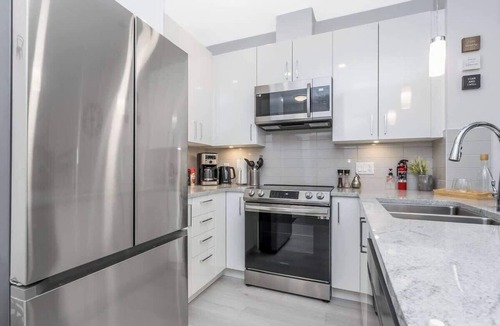 Mission Apartment | Serene Mission Suite Near Trails & Transit