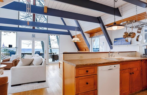 Town of Torrey House | Serenity Point - Secluded Seneca Lake Getaway!