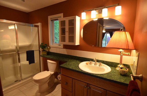 Central Kootenay Bed & Breakfast | Serenity. So peaceful! .A place to retreat on kootenay lake