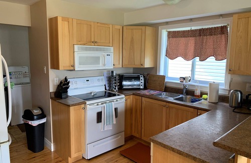 Orillia House | Simcoe Waterfront Home with new Hot Tub (near Casino Rama)