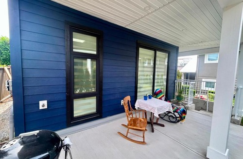 Metro Vancouver Regional District Villa | Skana North