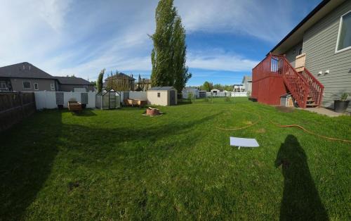 Fox Creek House | Sleep & Grill, 5BR, Huge Yard, Smoker, BBQ