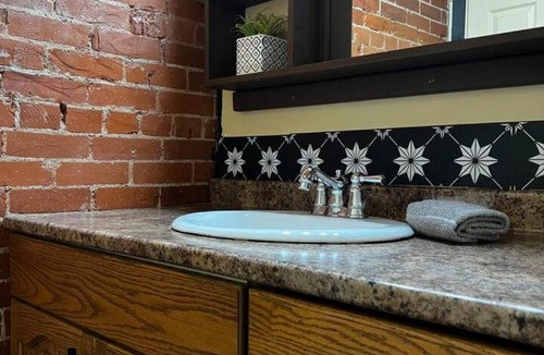 Town of Magrath Apartment | Small town motel-style stay - Unit 6