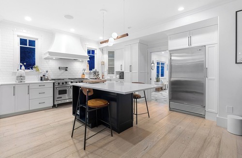 Pemberton Heights House | SOWDEN HOUSE - Amazing & unique home located less than 20 minutes to down town.