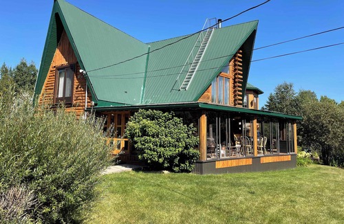 Roberval Ski Chalet | Spa, Swimming Pool & Nature | La Tourelle