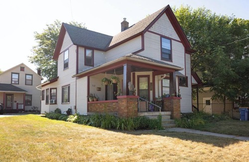 Easttown Apartment | Spacious-2-BR Duplex w/Modern Kitchen and Cozy Outdoor Spaces-Grand Rapids Gem