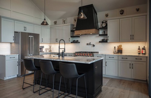Fair Haven House | Spacious 4-bedroom house in pleasant Sterling
