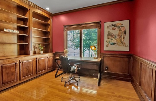 Amherst House | Spacious 4-Bedroom Lakefront Home| Fenced Yard|Nr UB & I-990| Ideal for Families