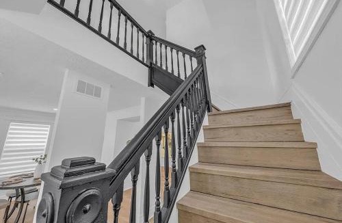 Walkerville Apartment | Spacious 4BR Home in Walkerville with BBQ & Parking