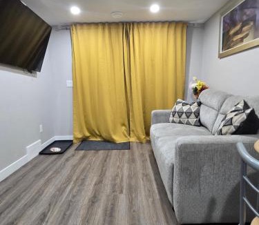 Sage Hill Apartment | Spacious Basement Suite NW Calgary- 1bedroom, 1Sofabed 4 guest maximum
