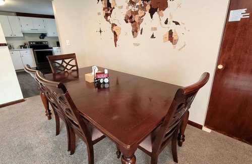 Cheektowaga House | Spacious Buffalo Home Near Niagara Falls/Bills Stadium/Buffalo Airport