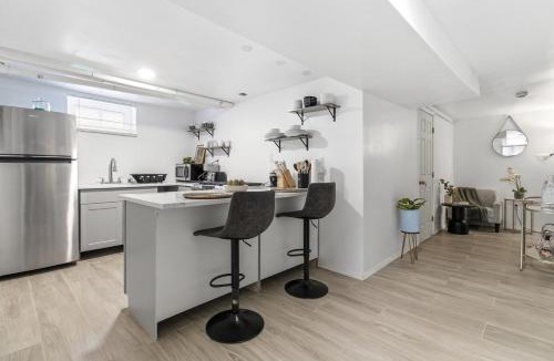 Irvington Apartment | Spacious & Comfortable Stay Near EWR APT NYC Mall