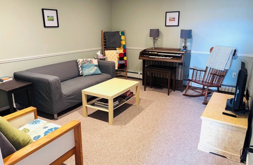 Kensington Apartment | Spacious family-friendly rural apt with huge yard. 15 min between beaches & town