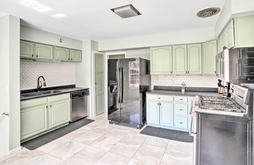 Michigan City Cottage | Spacious Getaway w/Heated Private Pool!
