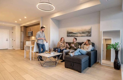 Kensington Condo | Stampede! 2BR w Kids Den, FREE Banff Pass