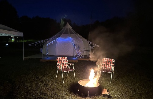 Black Creek RV Rental | Stargazing Glamping Near Ellicottville NY @ Campground Adventures