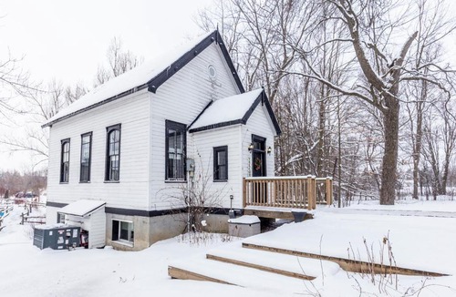 Ottawa Division House | Strathmere Country Retreat