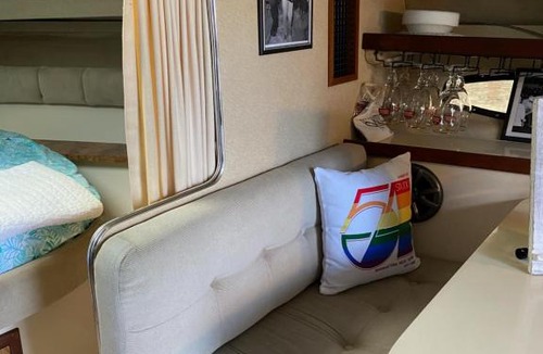 Fox Point Boat Rental | Studio 54 Themed Boat St. Tropez