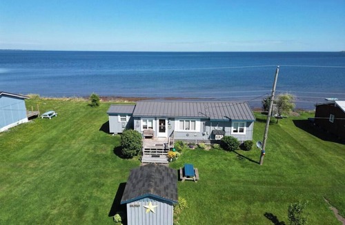 Tatamagouche Cottage | Stunning Beachfront WEEKLY Rental, On N.S. Dazzling Sunset Trail, North Shore!