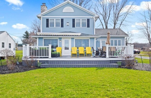 Wolcott House | Stunning Sodus Bay/Lake Ontario Retreat with Private Dock!