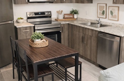 Saskatoon Apartment | Stylish Basement Suite I Private Entry . Free Parking