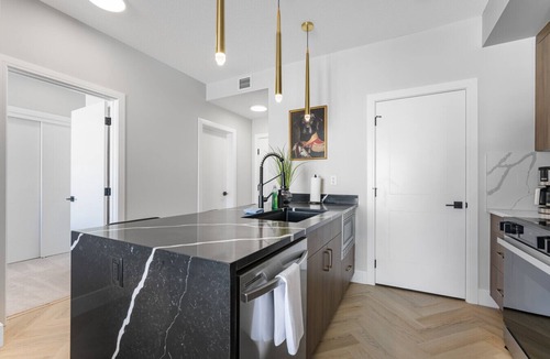Currie Barracks Condo | Stylish Calgary Getaway Near 17th Ave