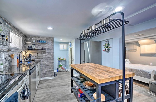 Michigan Park Apartment | Stylish DC Studio ~ 5 Mi to National Mall!