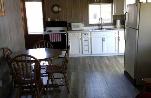 Madawaska Cottage | Suite Rental with Hot Tub near Algonquin Park, Ontario