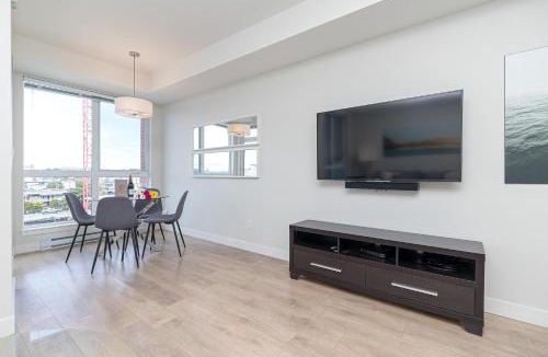 Downtown Victoria Apartment | Sunlit Urban Charm In Old Town Victoria