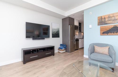 Downtown Victoria Apartment | Sunlit Urban Charm In Old Town Victoria