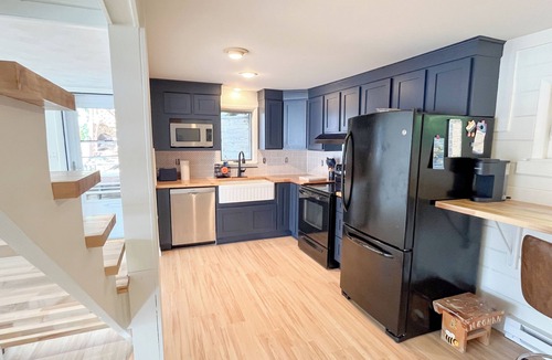 Hammondsport House | Superb 3-bedroom house with 100 feet of private lake front near Hammondsport, NY